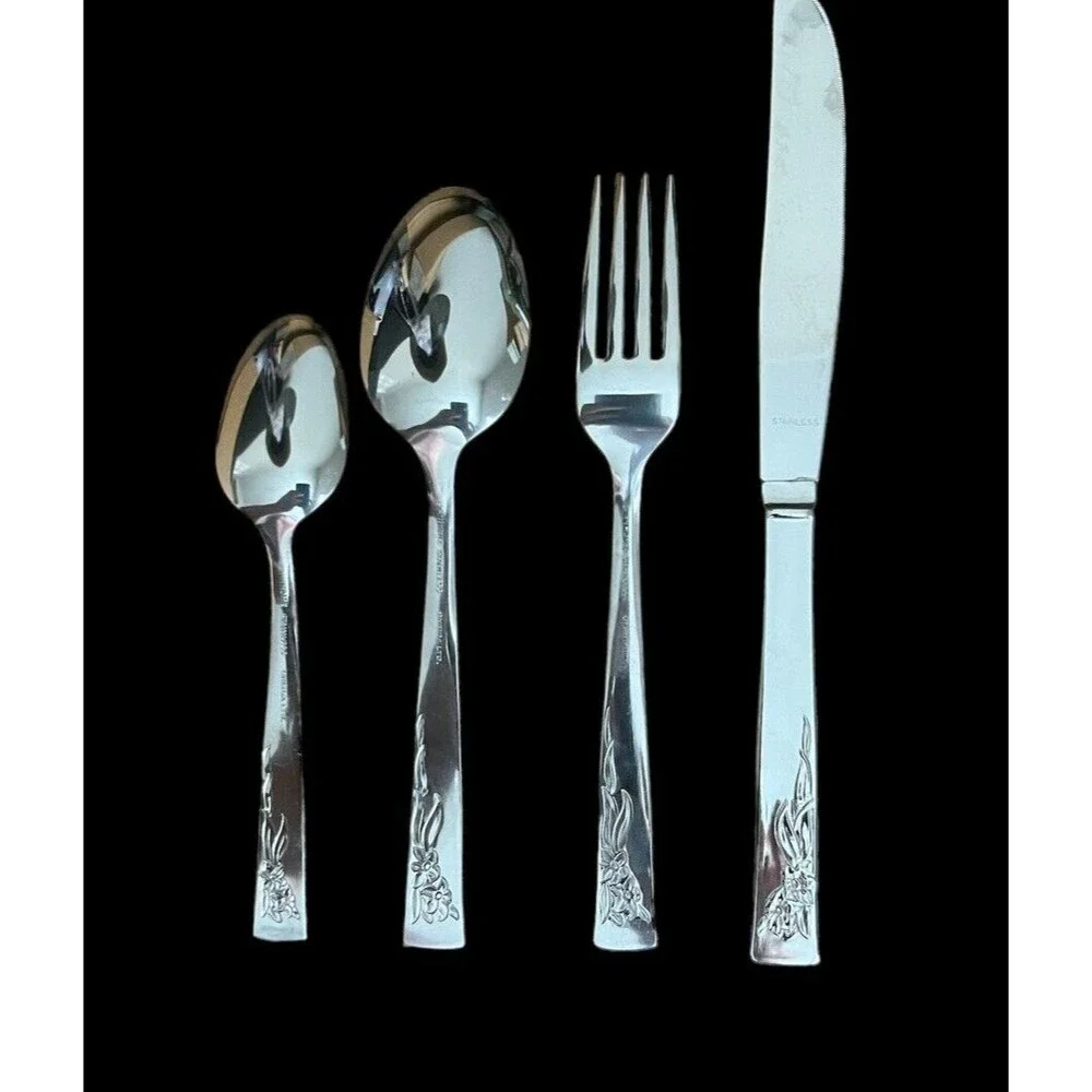 Oneida COBBLESTONE Daffodil Stanhome Stainless Flatware Set 20